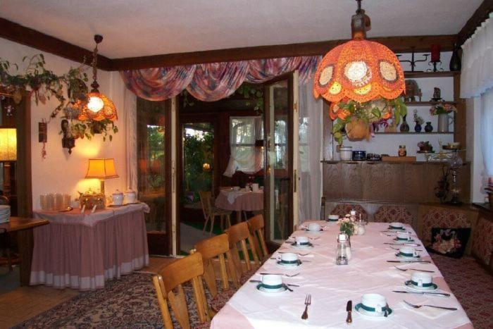 Pension Haus Bohm Gumpoldskirchen Esterno foto