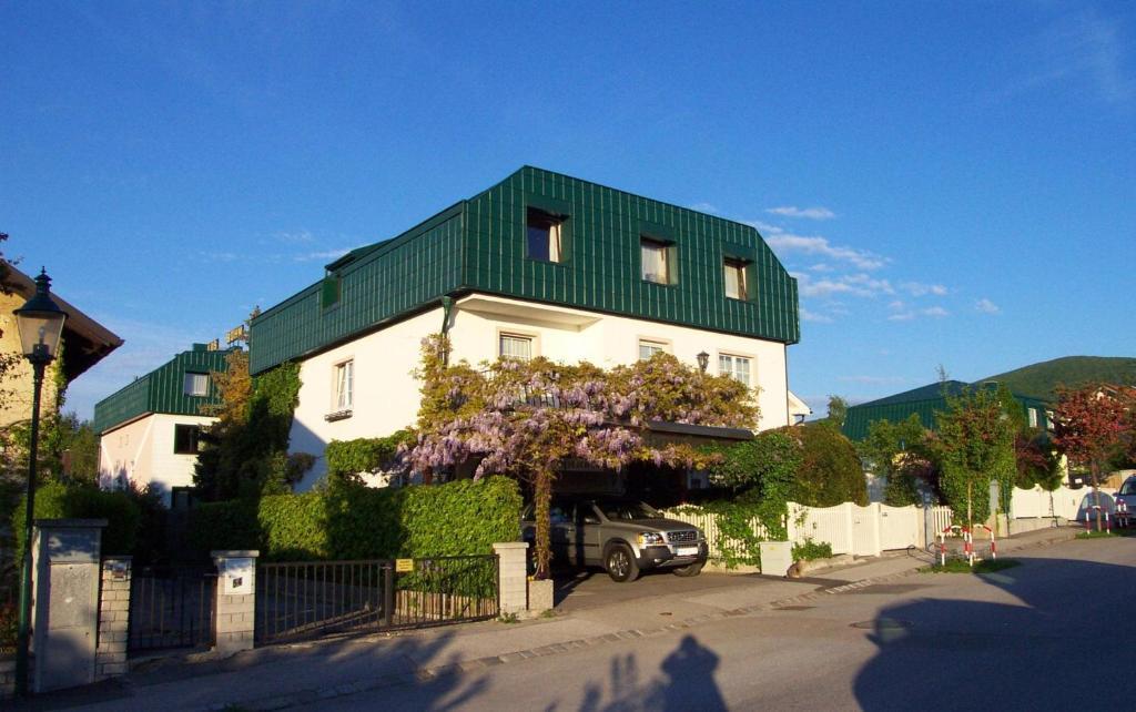 Pension Haus Bohm Gumpoldskirchen Esterno foto